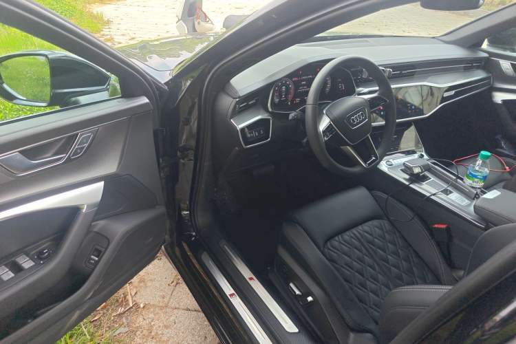 Used Audi A6L 2026 45 TFSI Prestige Dynamic Edition Driver Seat