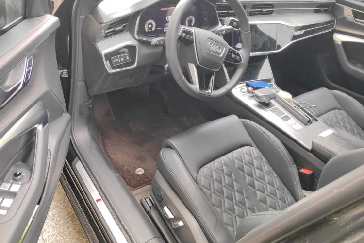 Used Audi A6L 2026 45 TFSI Prestige Dynamic Edition Driver Seat