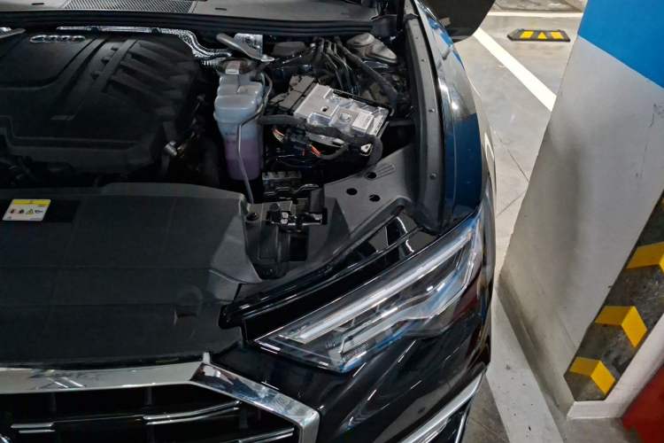 Used Audi A6L 2026 45 TFSI quattro Prestige Dynamic Edition Engine Bay Left