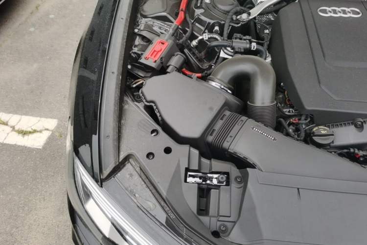 Used Audi A6L 2026 45 TFSI Prestige Dynamic Edition Engine Bay Right