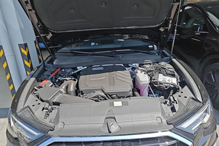 Used Audi A6L 2026 45 TFSI Prestige Dynamic Edition Engine Bay