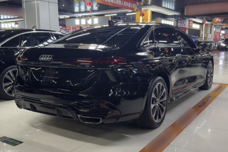 Used Audi A6L 2026 Model 2.0T Selected Elegant Edition Exterior 1