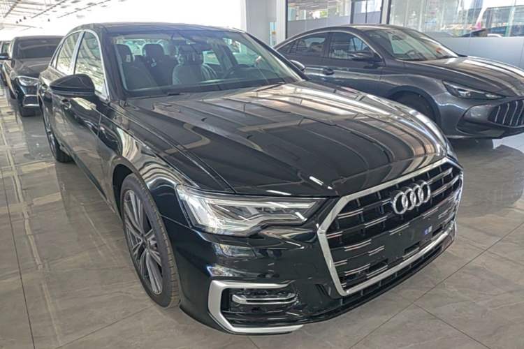 Used Audi A6L 2026 45 TFSI Prestige Dynamic Edition Front Right 45 Deg