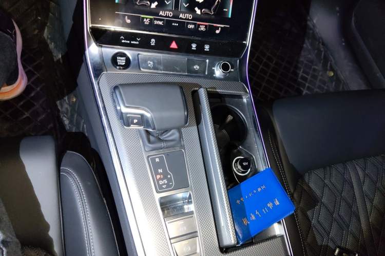 Used Audi A6L 2026 45 TFSI Prestige Dynamic Edition Gear Lever