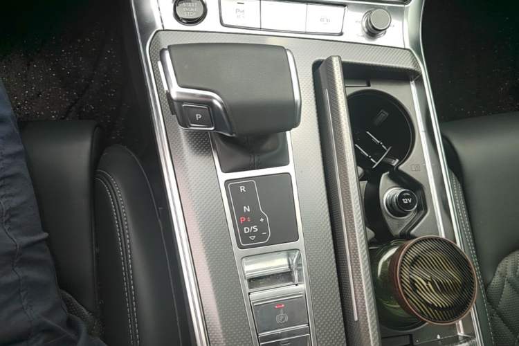 Used Audi A6L 2026 45 TFSI Prestige Dynamic Edition Gear Lever