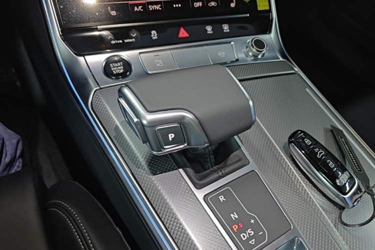 Used Audi A6L 2026 45 TFSI Prestige Dynamic Edition Gear Lever