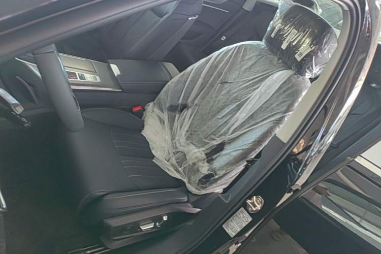 Used Audi A6L 2026 45 TFSI Prestige Dynamic Edition Left Front Seat