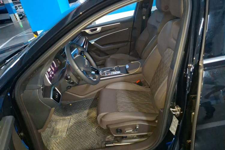 Used Audi A6L 2026 45 TFSI quattro Prestige Dynamic Edition Left Front Seat