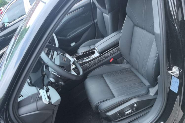 Used Audi A6L 2026 Model 2.0T Premium Elegant Edition Left Front Seat