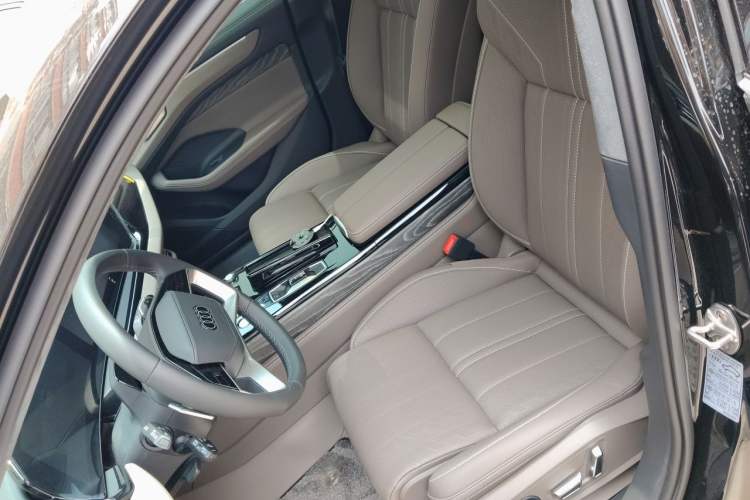 Used Audi A6L 2026 Model 2.0T Premium Elegant Edition Left Front Seat