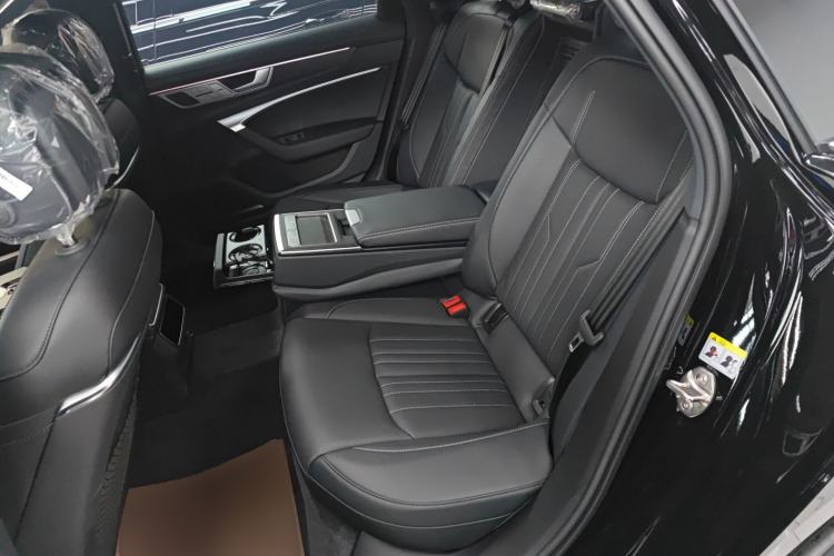 Used Audi A6L 2026 55 TFSI quattro Prestige Dynamic Edition Left Rear Seat