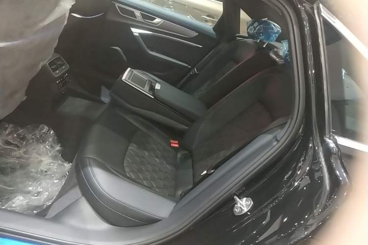 Used Audi A6L 2026 45 TFSI Prestige Dynamic Edition Left Rear Seat