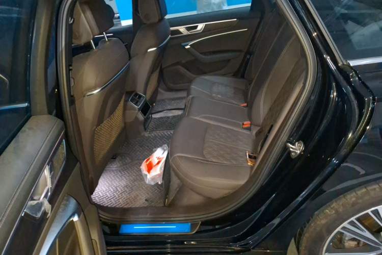 Used Audi A6L 2026 45 TFSI quattro Prestige Dynamic Edition Left Rear Seat