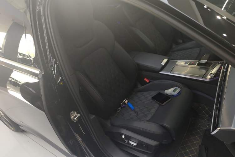 Used Audi A6L 2026 45 TFSI Prestige Dynamic Edition Right Front Seat