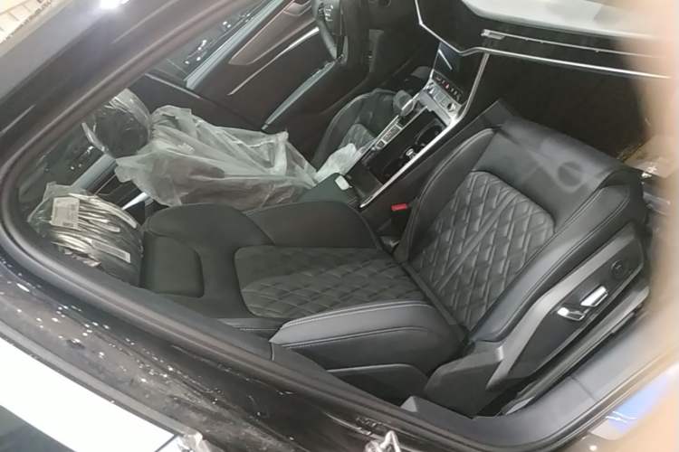 Used Audi A6L 2026 45 TFSI Prestige Dynamic Edition Right Front Seat