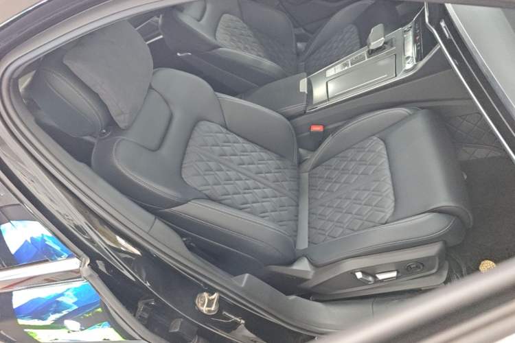 Used Audi A6L 2026 45 TFSI Prestige Dynamic Edition Right Front Seat