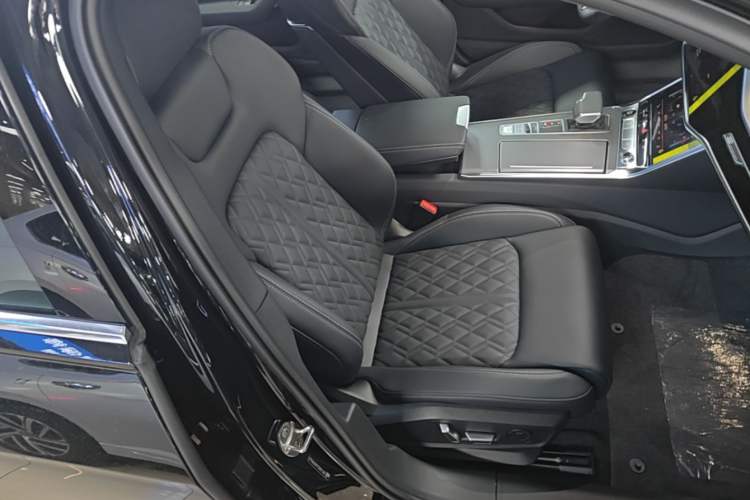 Used Audi A6L 2026 45 TFSI Prestige Dynamic Edition Right Front Seat