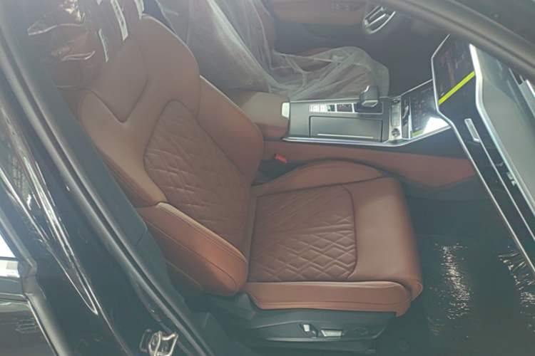Used Audi A6L 2026 45 TFSI Prestige Dynamic Edition Right Front Seat