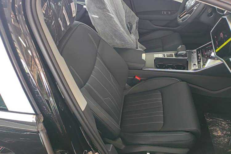Used Audi A6L 2026 45 TFSI Prestige Dynamic Edition Right Front Seat