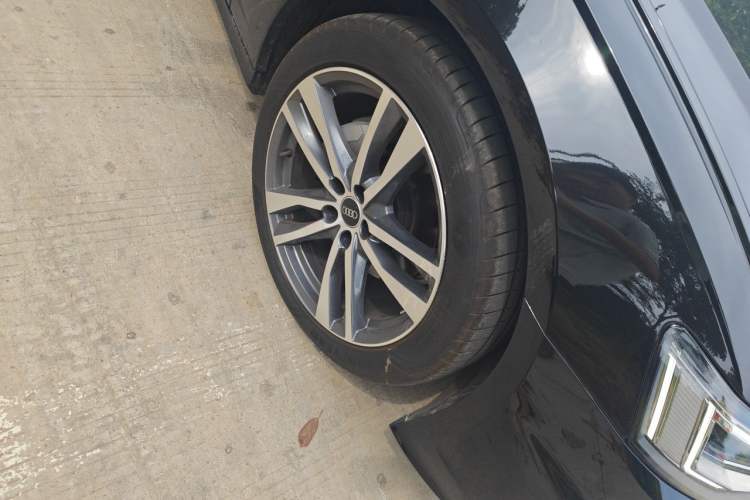 Used Audi A6L 2026 45 TFSI Prestige Dynamic Edition Right Front Wheel Hub