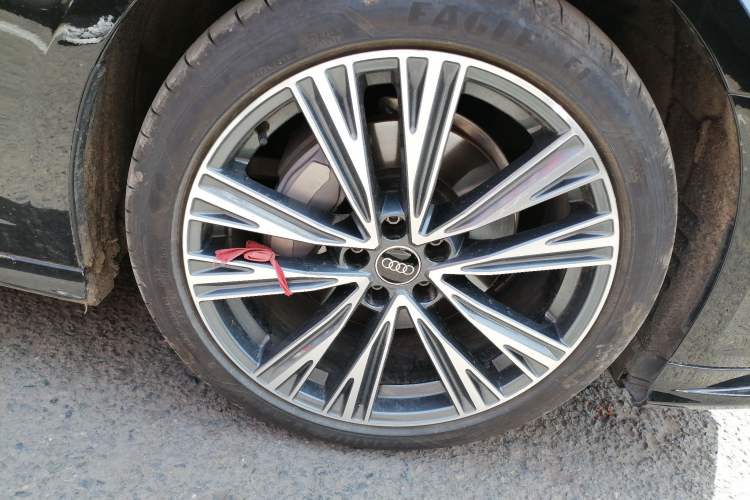 Used Audi A6L 2026 45 TFSI Prestige Dynamic Edition Right Front Wheel Hub