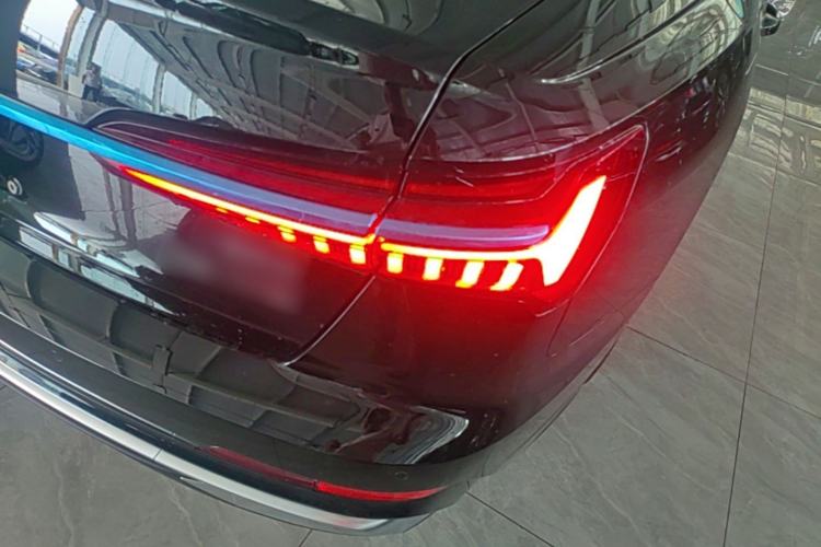 Used Audi A6L 2026 45 TFSI Prestige Dynamic Edition Right Rear Taillight