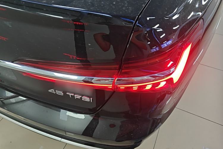 Used Audi A6L 2026 45 TFSI Prestige Dynamic Edition Right Rear Taillight