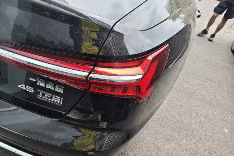 Used Audi A6L 2026 45 TFSI quattro Prestige Dynamic Edition + Premium Package Right Rear Taillight
