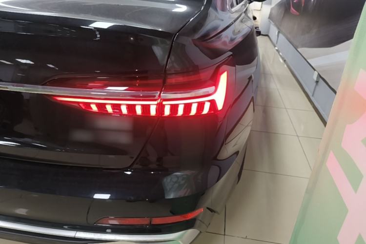 Used Audi A6L 2026 45 TFSI Prestige Dynamic Edition Right Rear Taillight