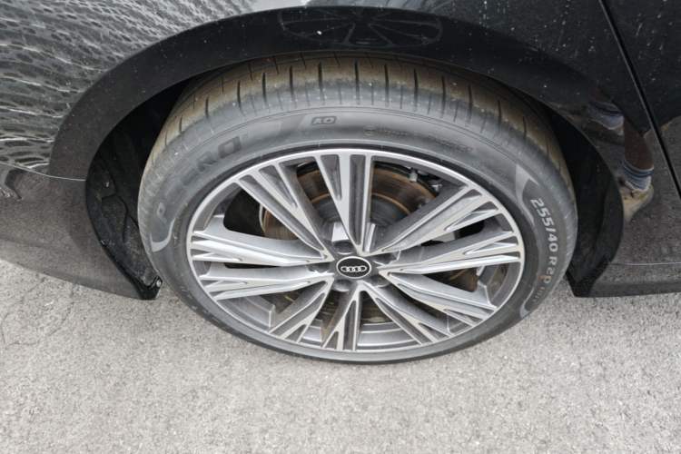 Used Audi A6L 2026 45 TFSI Prestige Dynamic Edition Right Rear Wheel Hub