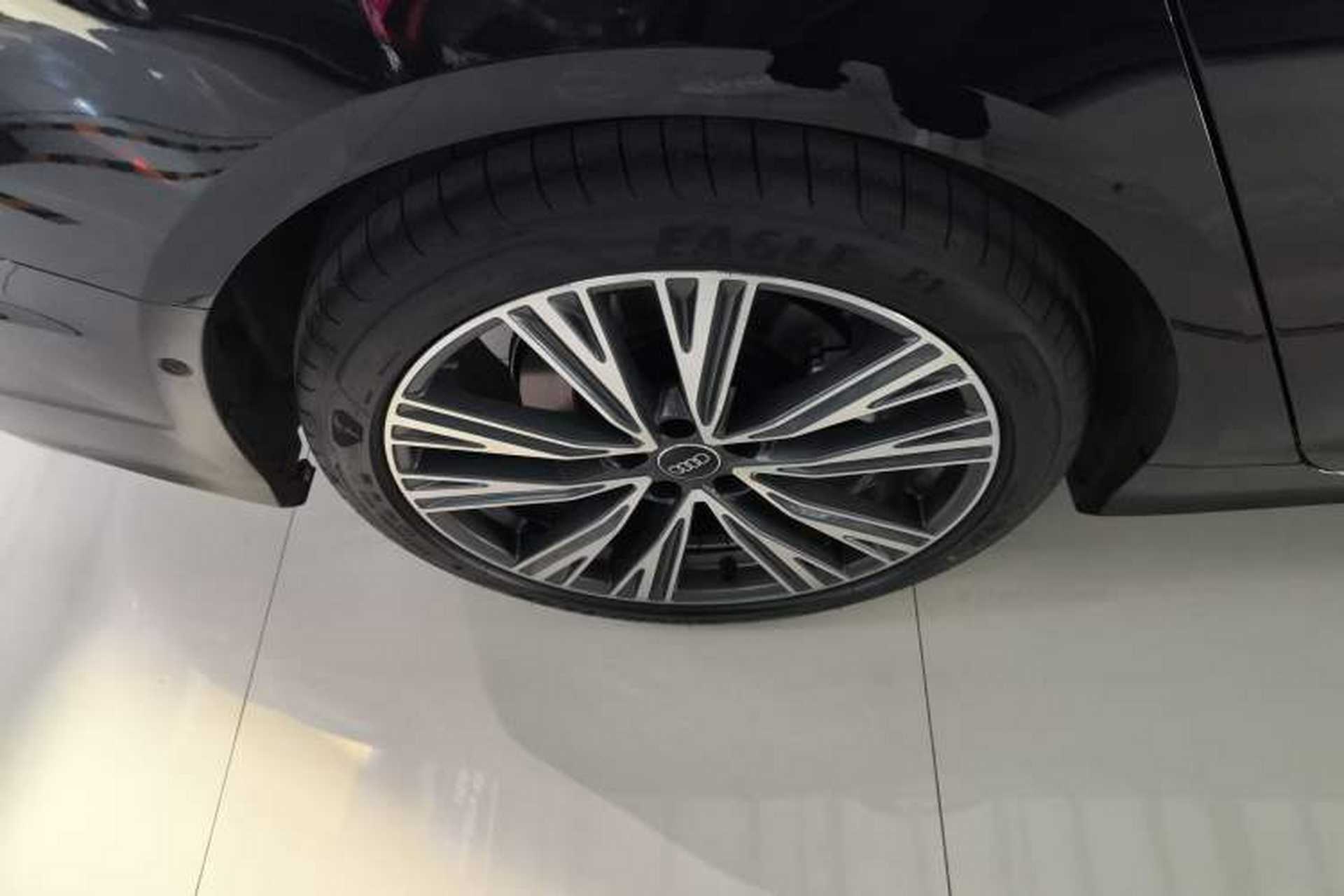 Used Audi A6L 2026 45 TFSI Prestige Dynamic Edition Right Rear Wheel Hub