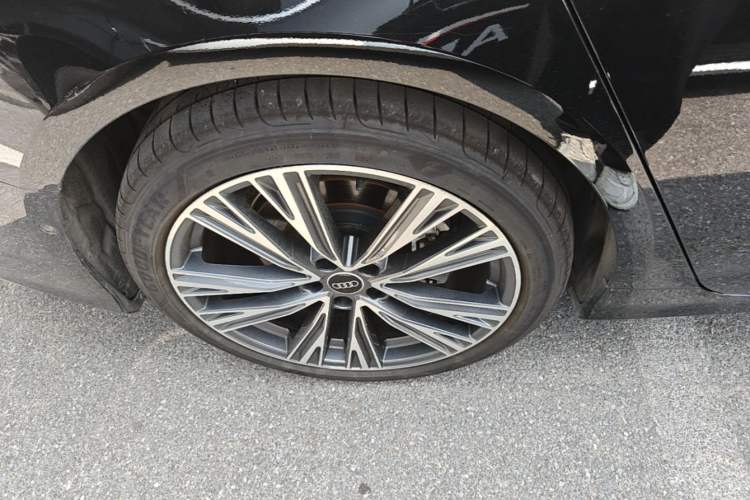 Used Audi A6L 2026 45 TFSI Prestige Dynamic Edition Right Rear Wheel Hub