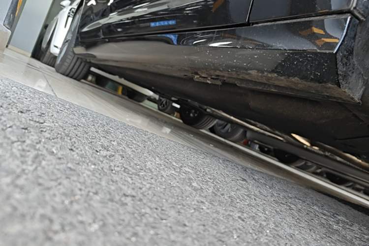 Used Audi A6L 2026 45 TFSI Prestige Dynamic Edition Right Side Sill