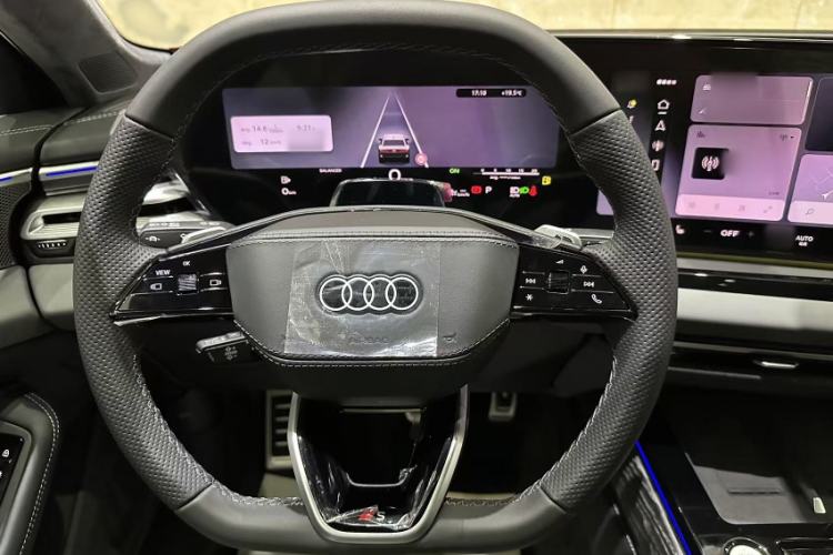 Used Audi A6L 2026 Model 2.0T Premium Elegant Edition Steering Wheel