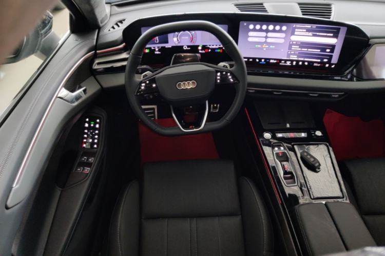 Used Audi A6L 2026 Model 2.0T quattro Premium Elegant Edition Steering Wheel