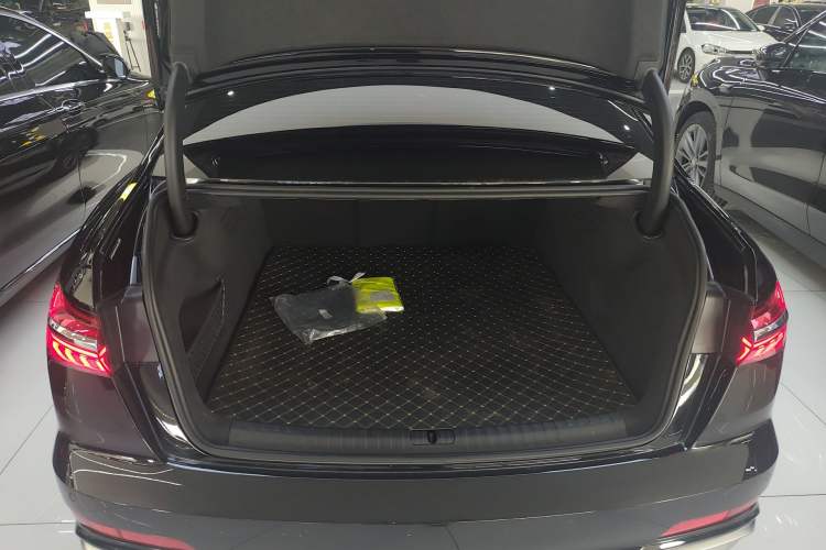 Used Audi A6L 2026 45 TFSI Prestige Dynamic Edition Trunk