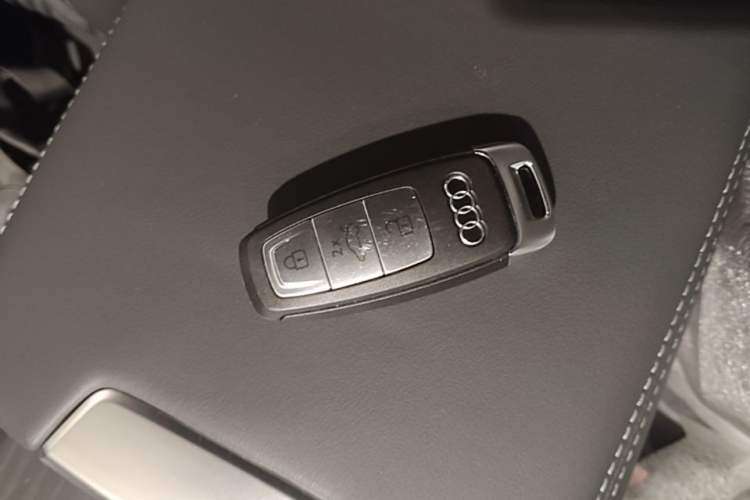 Used Audi A6L 2026 45 TFSI quattro Prestige Dynamic Edition Vehicle Key
