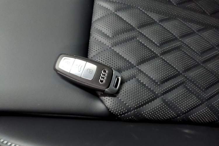 Used Audi A6L 2026 45 TFSI Prestige Dynamic Edition Vehicle Key