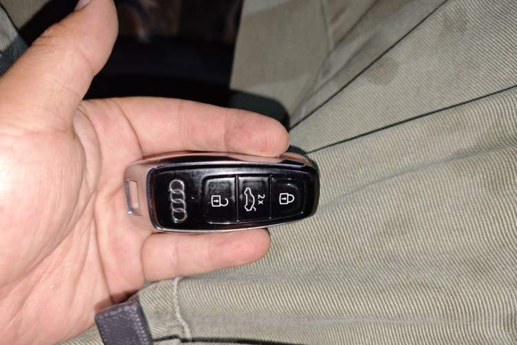 Used Audi A6L 2026 45 TFSI quattro Prestige Dynamic Edition Vehicle Key