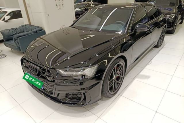 Ojetý Audi A6L 2026 55 TFSI quattro Prestige Dynamic Edition