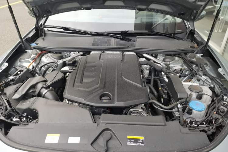 Used Audi A6L 2026 Model 2.0T quattro Premium Elegant Edition Engine Bay