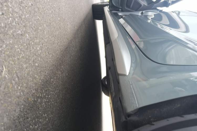 Used Audi A6L 2026 Model 2.0T quattro Premium Elegant Edition Left Side Sill