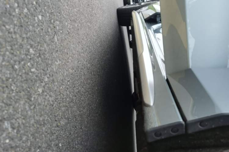 Used Audi A6L 2026 Model 2.0T quattro Premium Elegant Edition Right Side Sill
