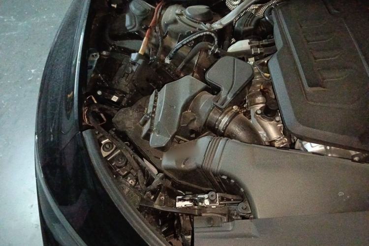 Used Audi A6L 2026 Model 2.0T quattro Premium Elegant Edition Engine Bay Right