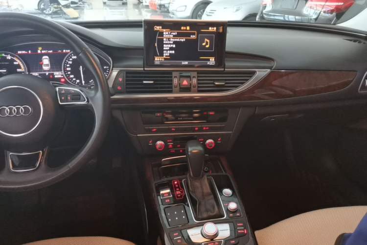 Used Audi A6L New Energy 2018 40 e-tron Audio And AC Panel