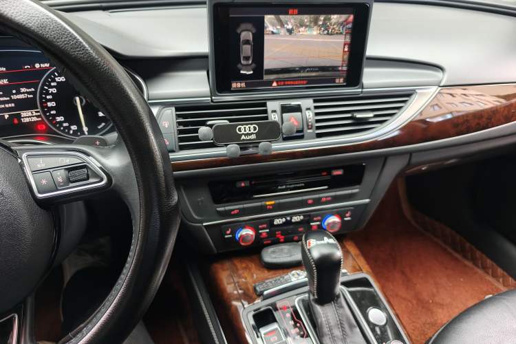 Used Audi A6L New Energy 2018 40 e-tron Audio And AC Panel