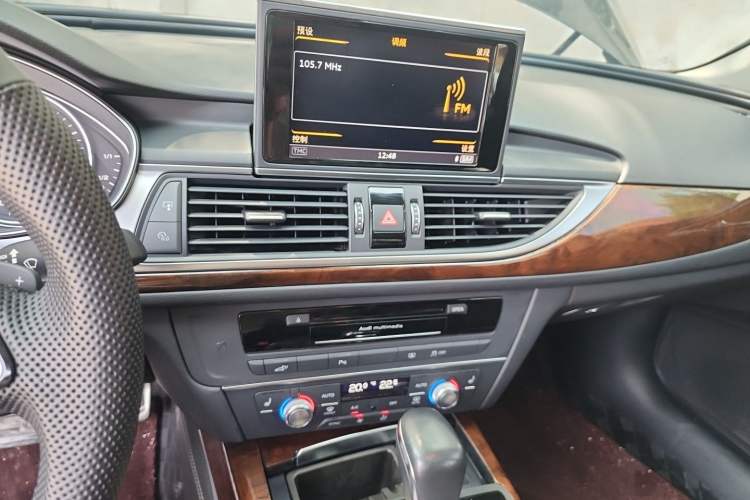 Used Audi A6L New Energy 2018 40 e-tron Audio And AC Panel