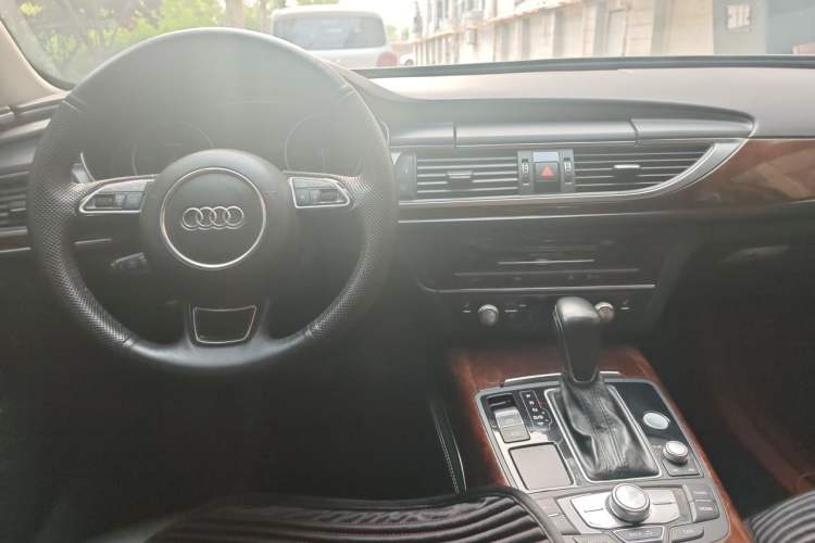 Used Audi A6L New Energy 2018 40 e-tron Center Console