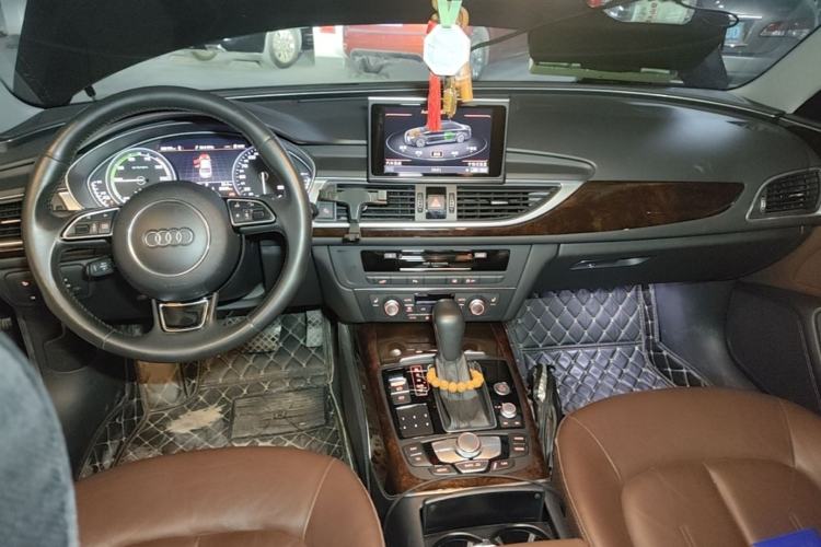 Used Audi A6L New Energy 2018 40 e-tron Center Console