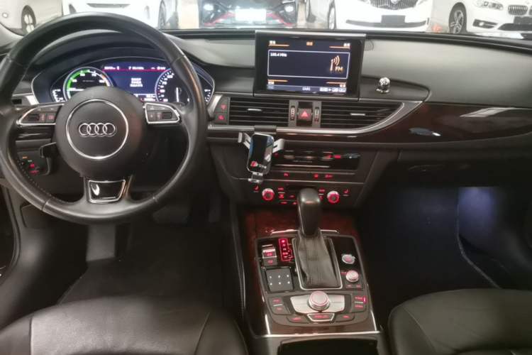 Used Audi A6L New Energy 2018 40 e-tron Center Console